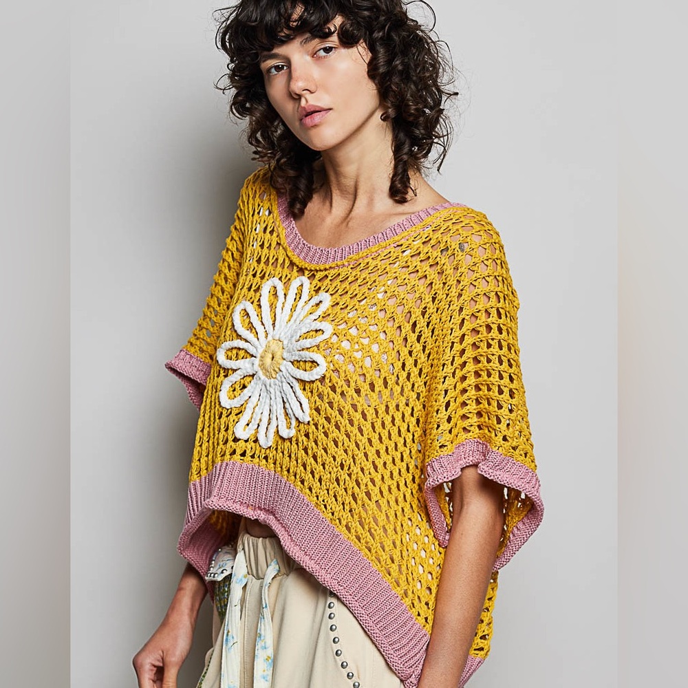 POL Yellow Daisy Crochet Sweater Top Size Medium NWT Boho Festival - Picture 7 of 8